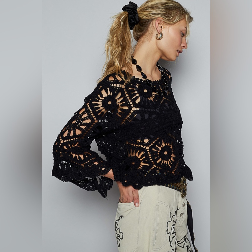 643. LAST 1! POL COST 🛑black crochet 3/4 sleeve knit top bohemian boho - Picture 5 of 6